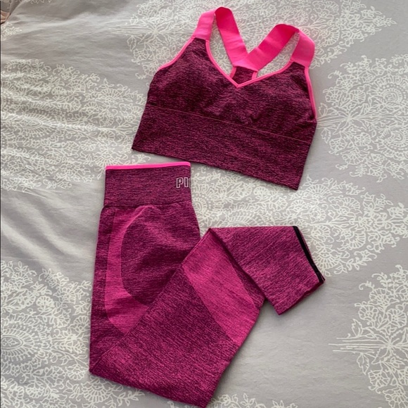 Victoria’s Secret PINK Seamless Outfit - Picture 1 of 5
